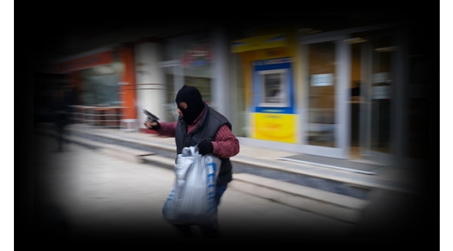 Banka hesaplarına sızan çete çökertildi