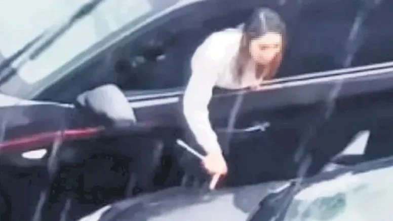 Şişli'de ortalığı birbirine katan oyuncu... Bir gecede 5 araca hasar verdi!