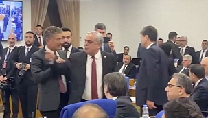 Konu: Halk Tv… CHP'li vekilden CHP'li vekillere protesto! 'Haysiyetsiz adamlar'